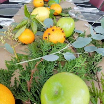 A Simple, Festive Christmas Table for a Large Group