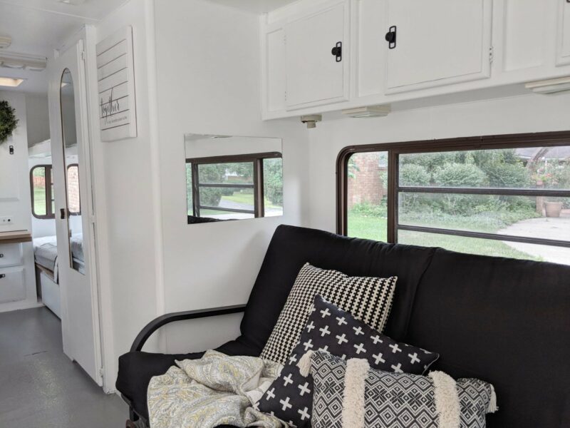 How To Paint The Interior Walls Of An Old RV Tips And Advice   38867320 294456061108119 7161765864801304576 N 800x600 