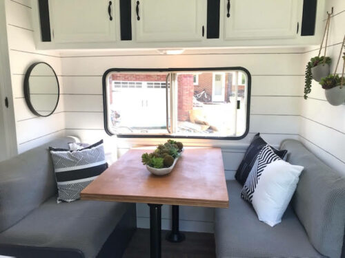 SOLD: Renovated 25' Fleetwood Mallard Camper for Sale